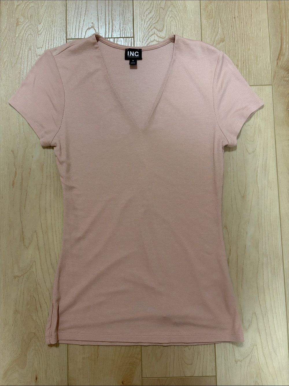I.N.C. International Concepts V-Neck Fine Ribbed Top, Pale Rose, sz M